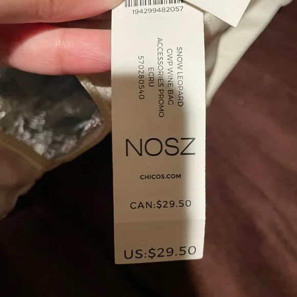 Chicos nosz insulated wine bag nwt - Picture 4 of 8